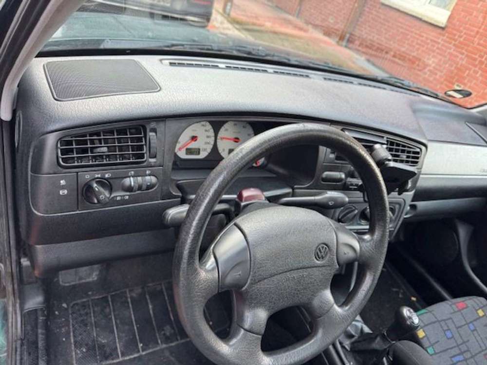 Volkswagen Golf Golf 1.6 Joker