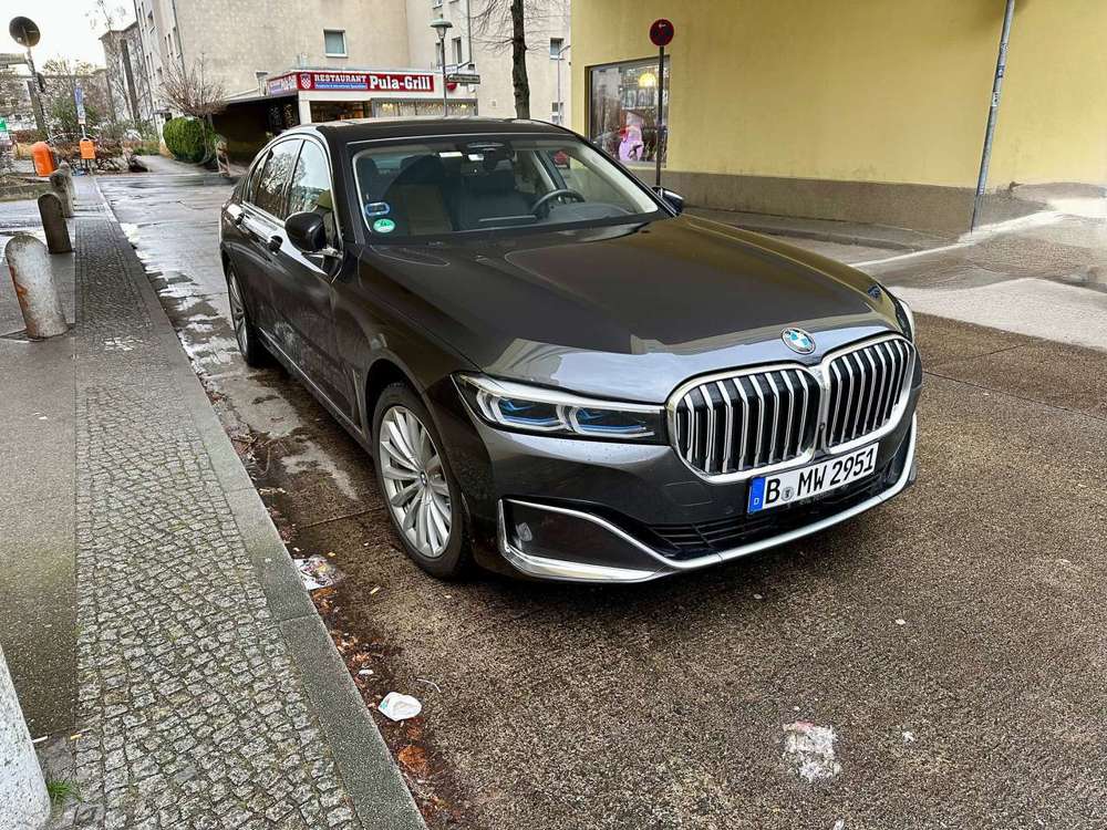 BMW 730 xDrive Laser Stdhzg./Sitzbelüftung Massage HUD