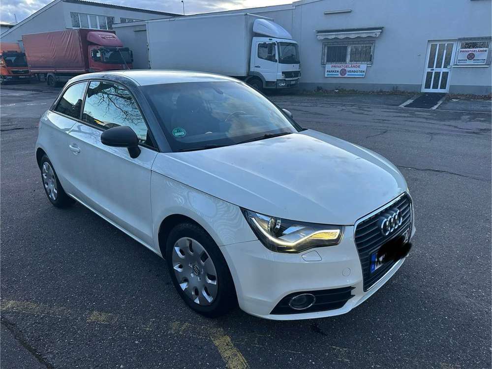 Audi A1 ambition*s line*Inspektion*neu*122 PS*