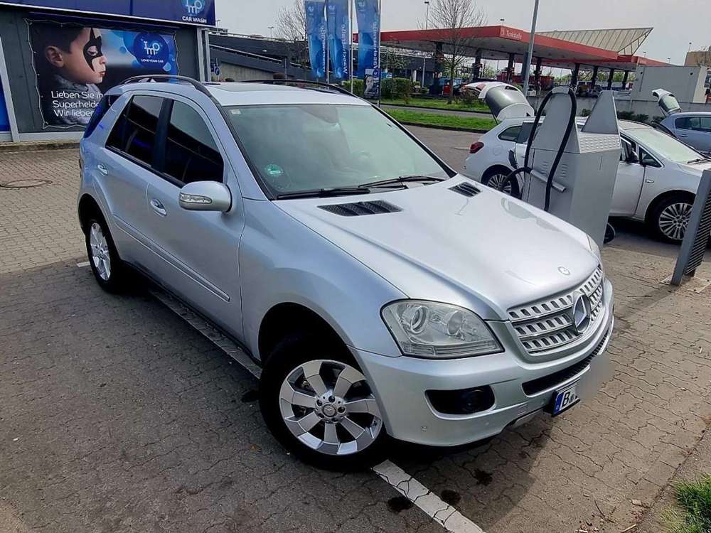 Mercedes-Benz CLK 320 Mercedes ML 320 4matic TÜV 2026
