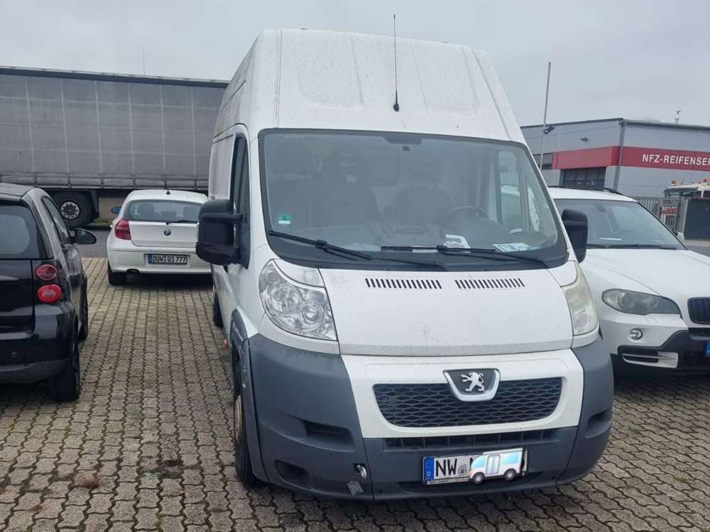 Peugeot Boxer HDi 335 L2H2