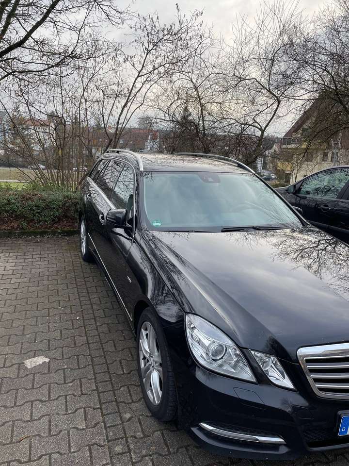 Mercedes-Benz E 300 E 300 T CDI DPF BlueEFFICIENCY 7G-TRONIC Avantgard