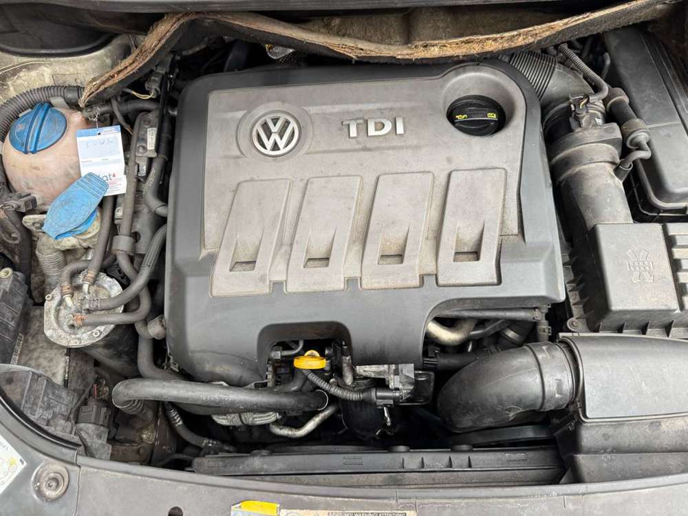 Volkswagen Touran 1.6 TDI DPF DSG Trendline