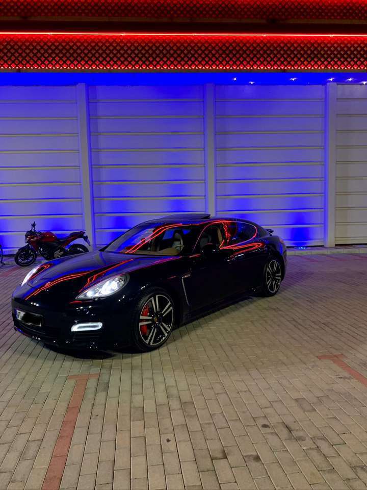 Porsche Panamera Turbo PDK