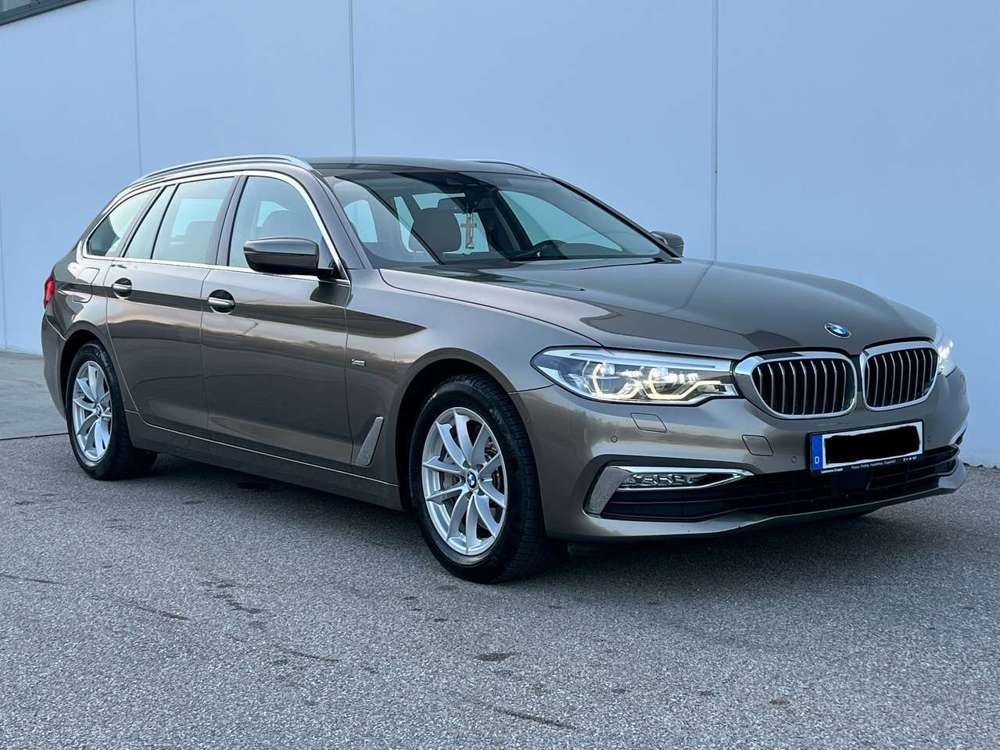 BMW 540 540d xDrive*Luxury Line*Kamera*LED*Memory*Abst.Tem