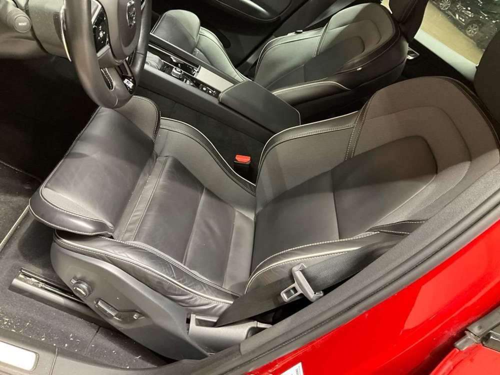 Volvo XC60 XC60+B5+B+AWD+Geartronic+RDesign