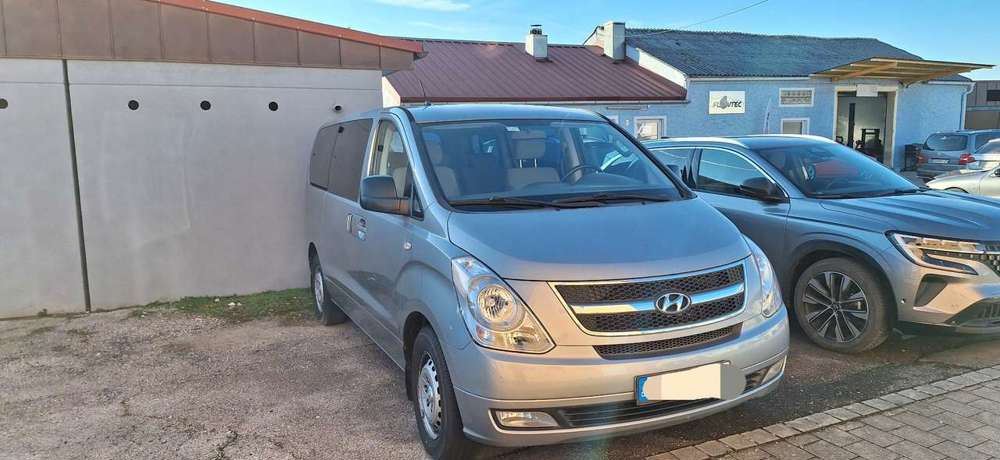 Hyundai H-1 2.5 CRDi Travel