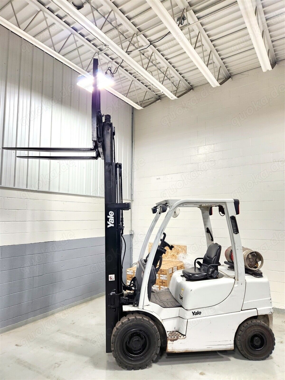 2011 yale 5000 lb pneumatic lpg forklift outdoor tires air