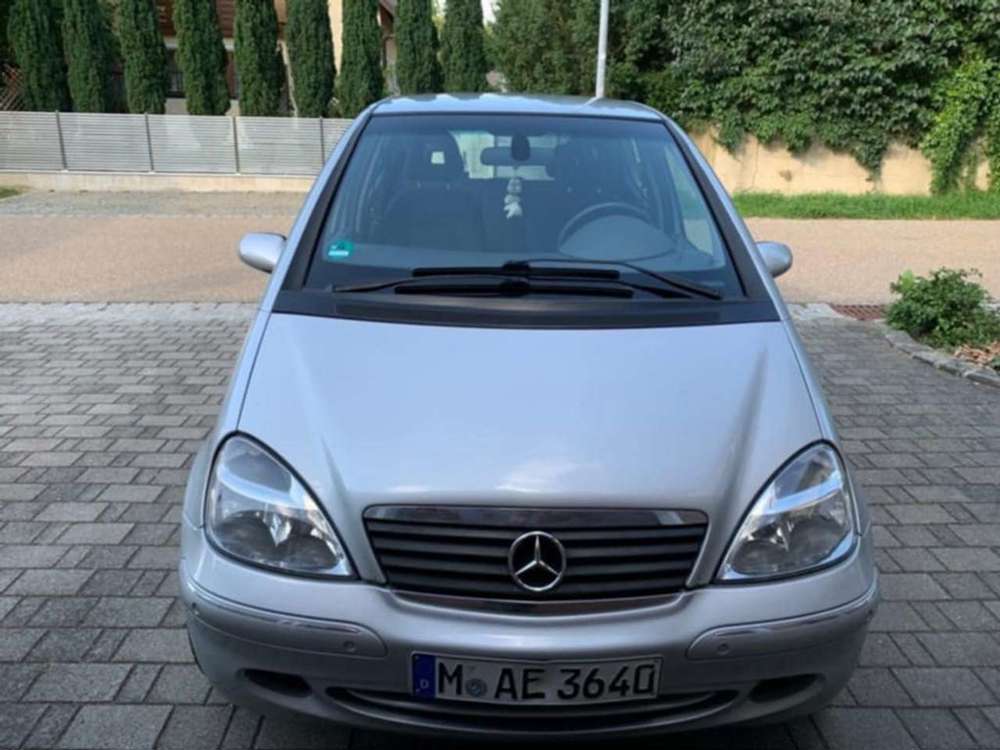 Mercedes-Benz A 190 A 190 L Avantgarde