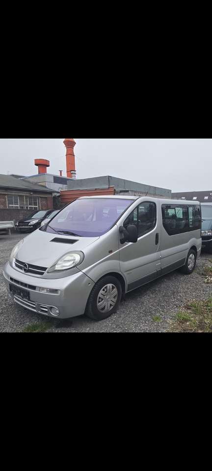 Opel Vivaro 2.5 CDTI L1H1 Life