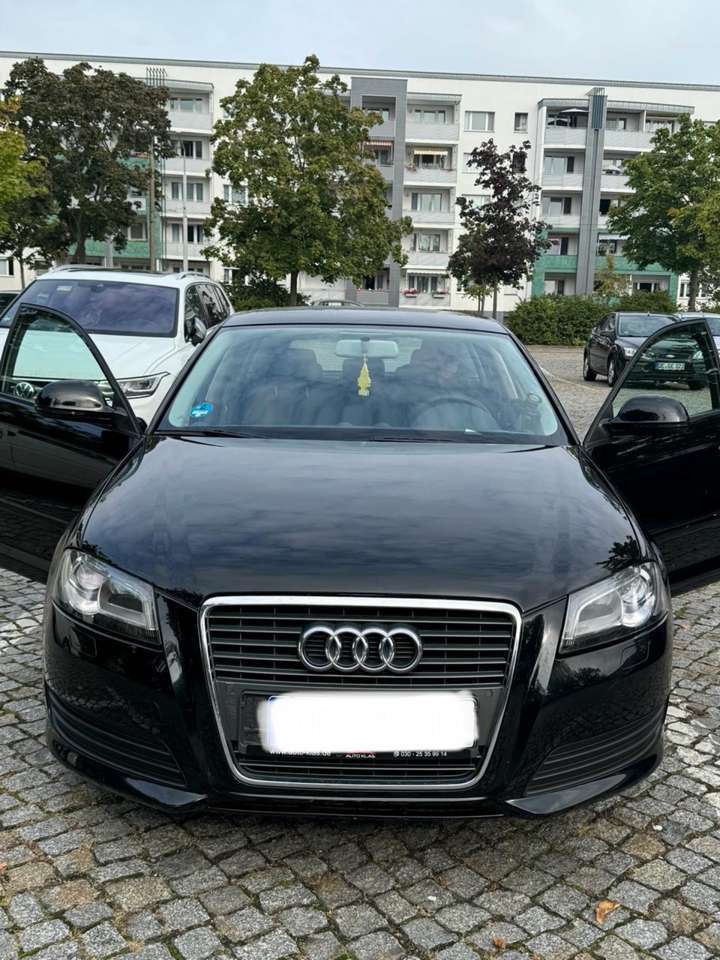 Audi A3 1.9 TDI Sportback DPF S tronic Ambition