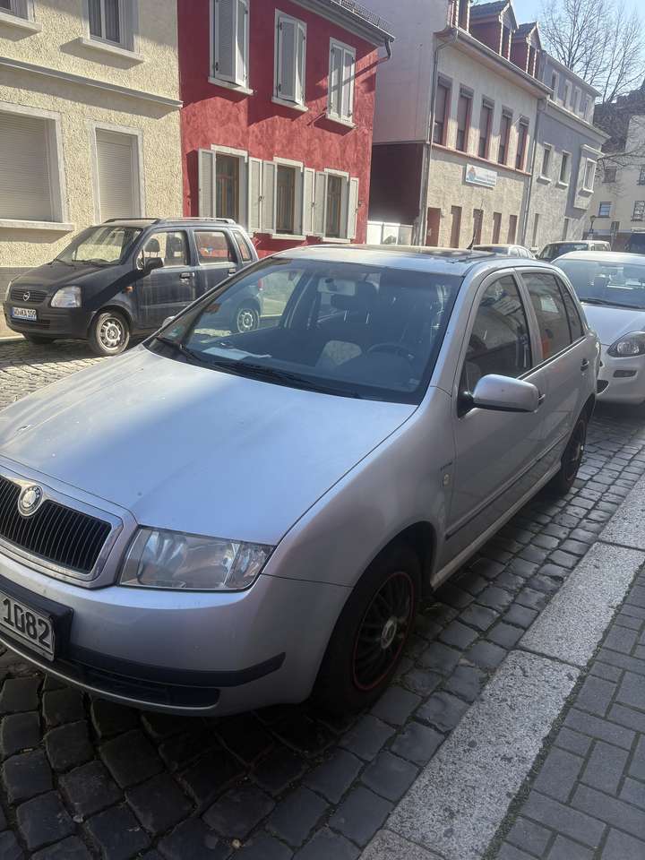 Skoda Fabia 1.4 Sedan Classic