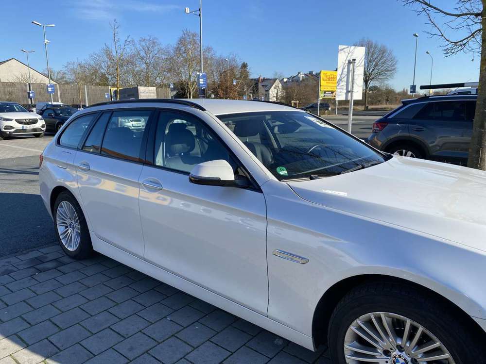 BMW 518 Diesel Touring 1.HD/NAVI/HUD/HIFI/DAP von Privat