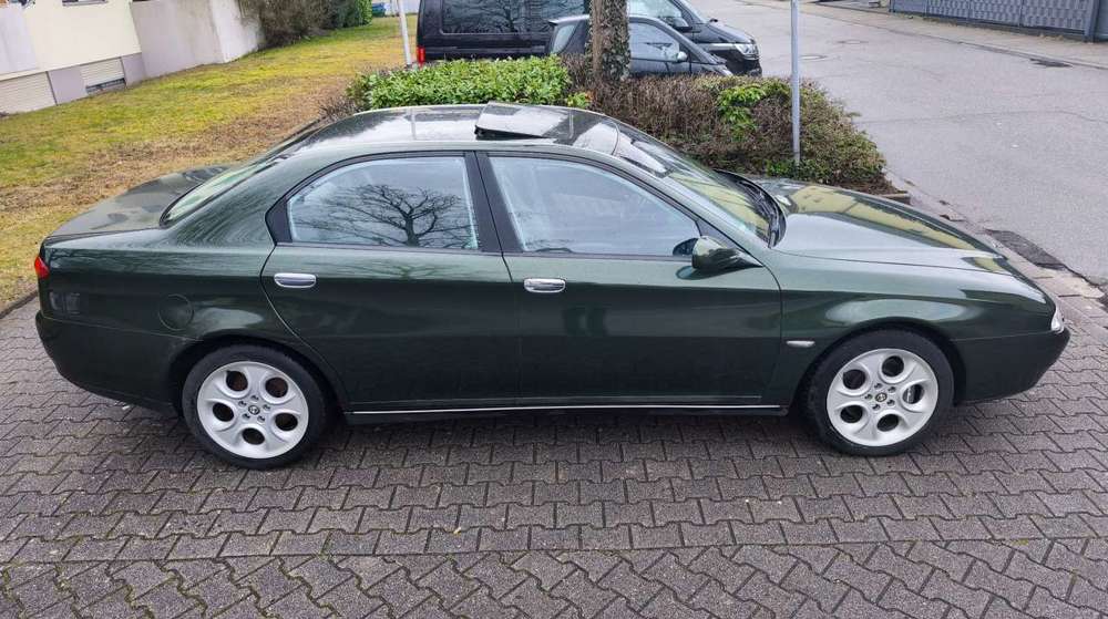 Alfa Romeo 166 2.5 V6 24V Schiebedach
