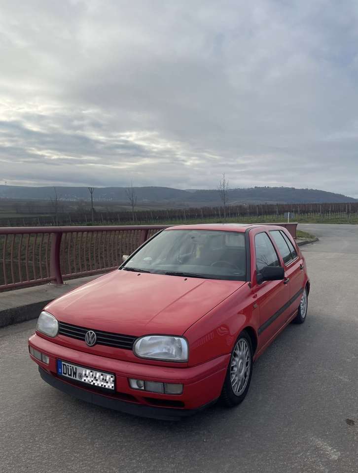 Volkswagen Golf 1.6 Movie