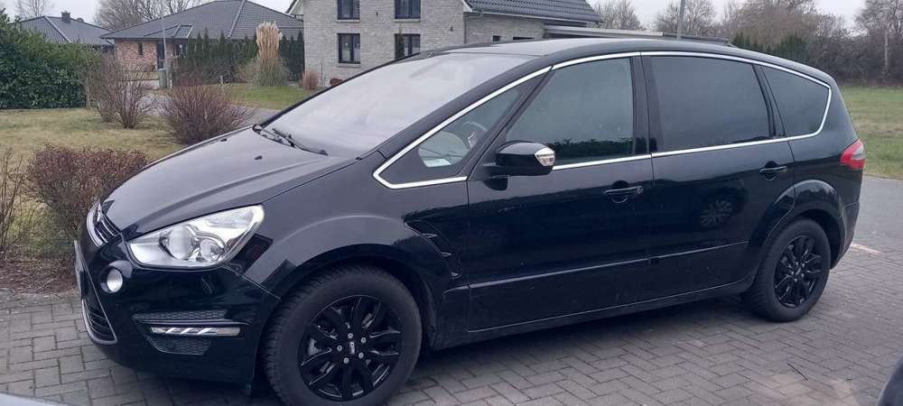 Ford S-Max S-Max Diesel 2.0 TDCi DPF Titanium