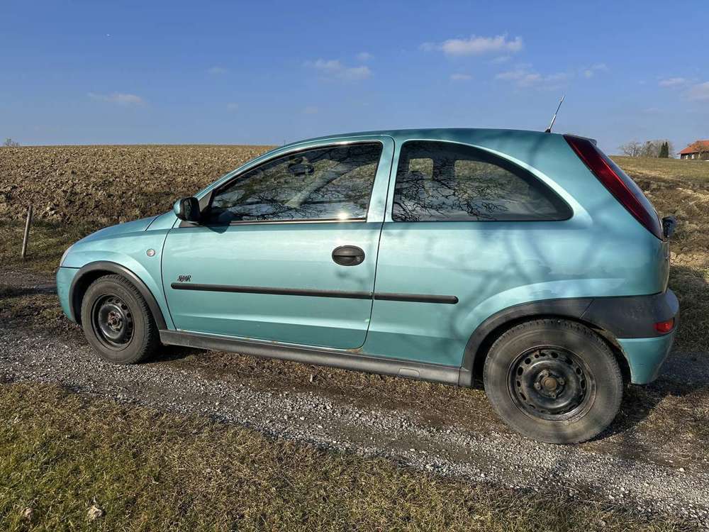 Opel Corsa 1.2 16V Sport