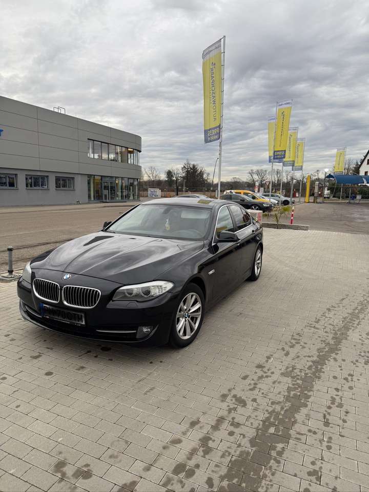 BMW 530 530d F10 +40720699358 auf WhatsApp