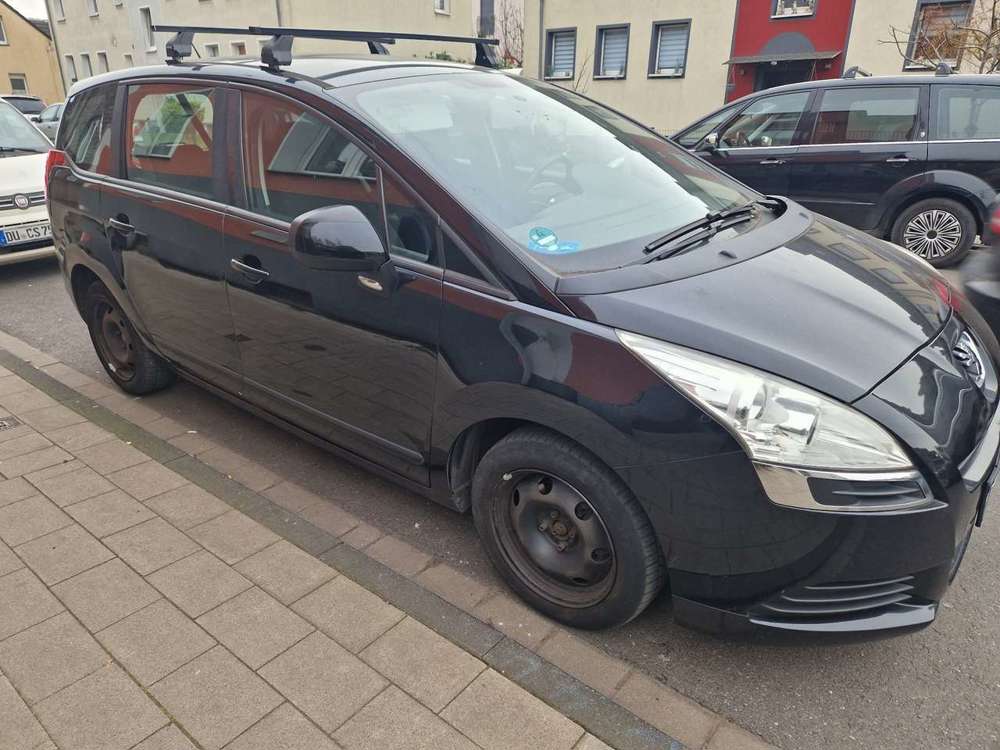 Peugeot 5008 120 VTi Premium
