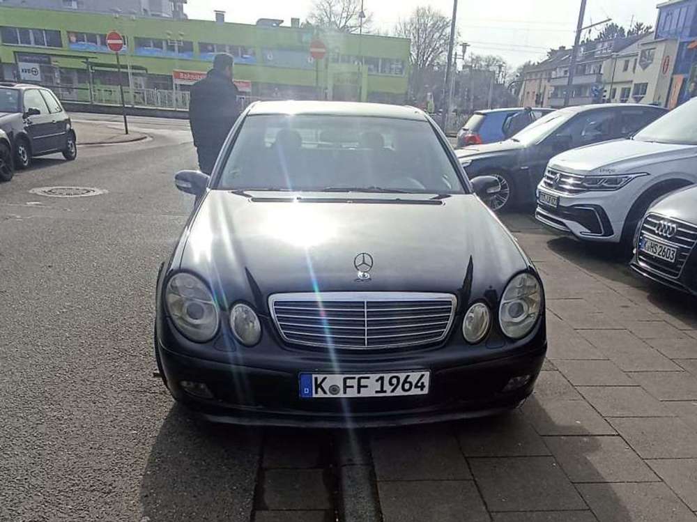Mercedes-Benz E 270 E 270 CDI Classic