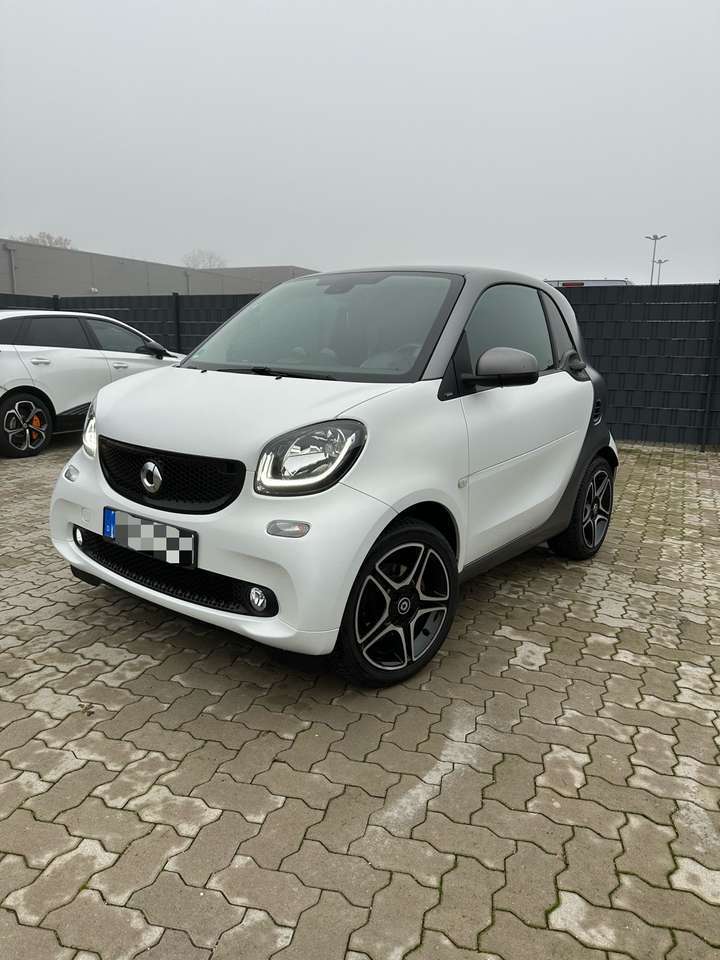 smart forTwo prime coupe SHZ PDC NAVI RKAMERA 90PS