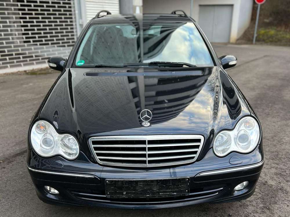 Mercedes-Benz C 280 C 280 T Avantgarde Sport Edition +