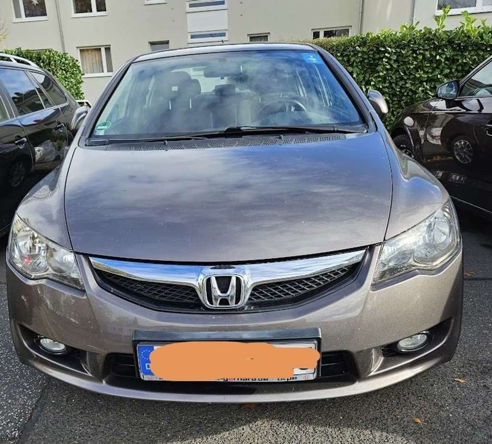 Honda Civic Hybrid 1.3i IMA CVT Elegance/Gasanlage