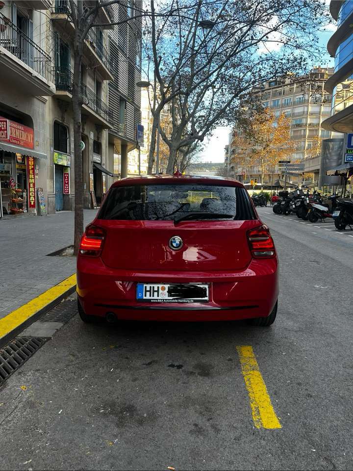 BMW 120 120d Sport-Aut. Sport Line