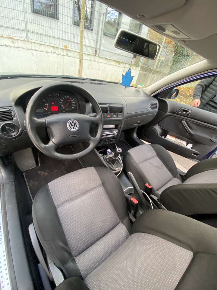 Volkswagen Golf 1.4 Tausche gegen roller ????