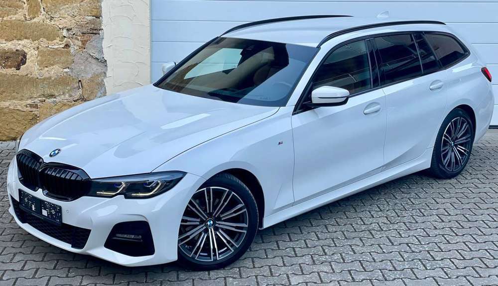 BMW 320 d M-Sport*Laser*MSitze*Head Up*Komfortzugang