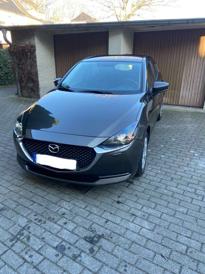 Mazda 2 Ad