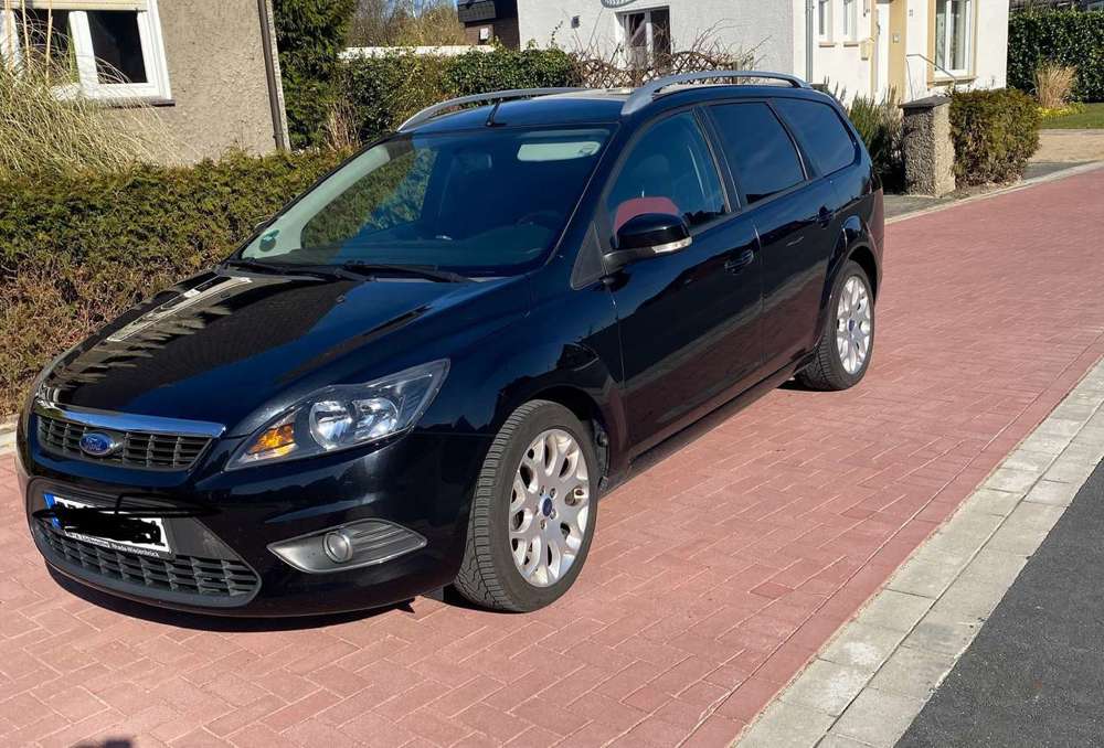 Ford Focus Turnier 1.6 Ti-VCT Sport