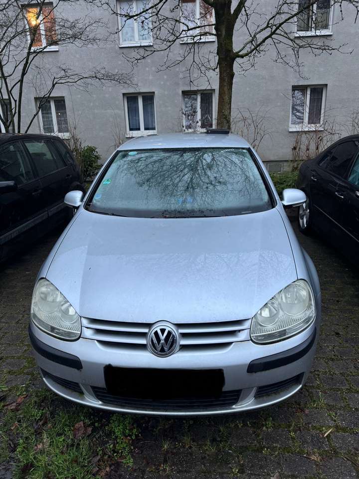 Volkswagen Golf für Bastler !