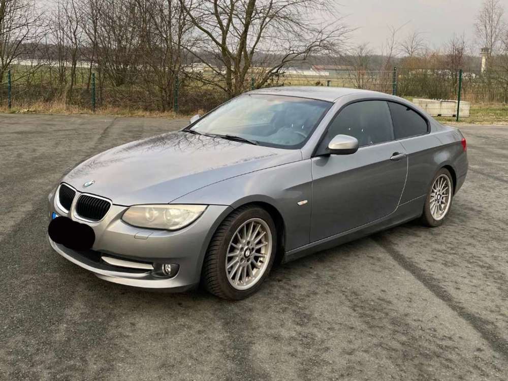 BMW 320 320i+Coupe