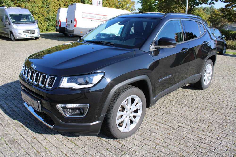 Jeep Compass Limited FWD automatik / Navi, DAB, Parkkamera, Xen