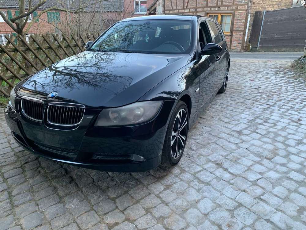 BMW 318 318i Touring