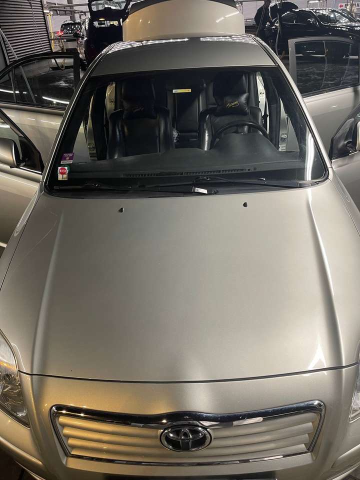 Toyota Avensis 2.0 VVT-i Executive