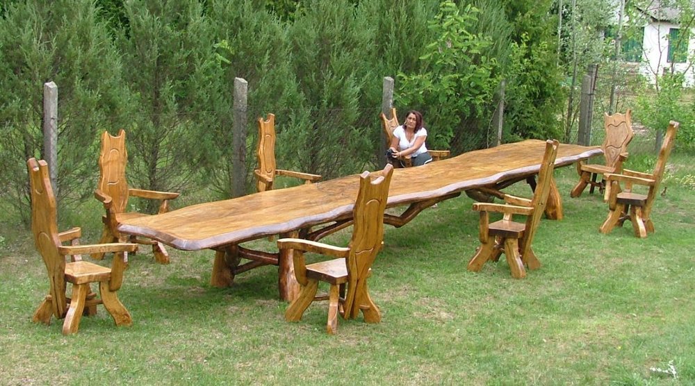 Rustikale Gartenmöbel