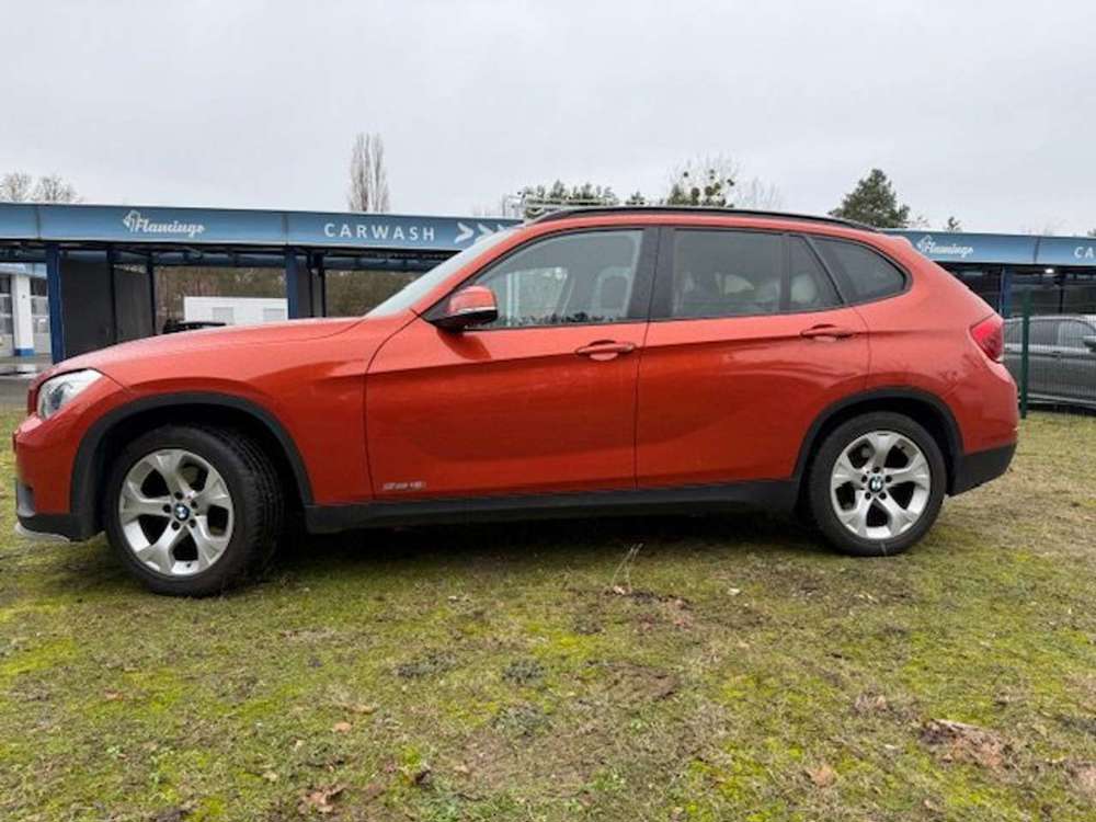 BMW X1 X1 sDrive18i-Advantage Plus+Harman Kardon+AHK