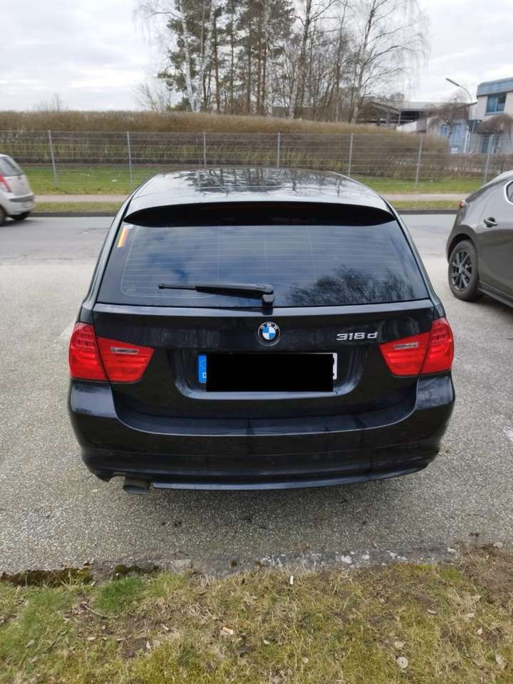 BMW 318 318d DPF Touring Aut.
