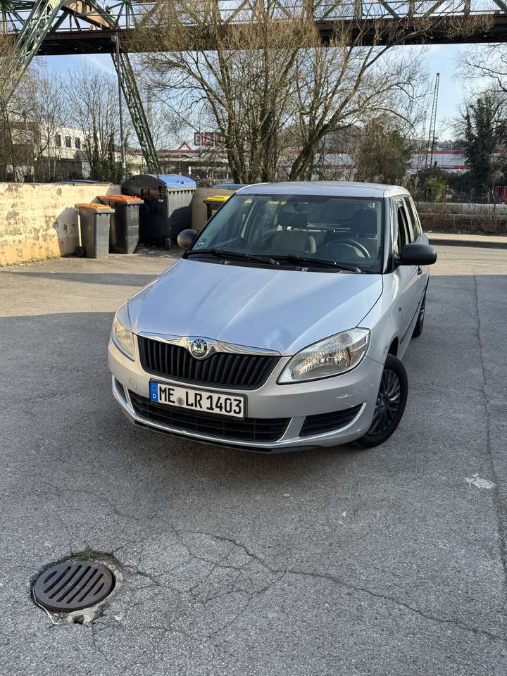 Skoda Fabia 1.2 sehr gepflegt mit Scheckheft!!