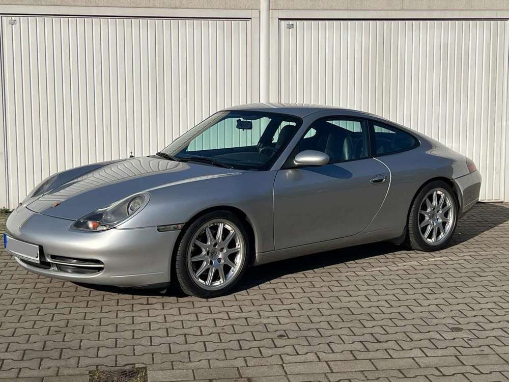 Porsche 996 911 Carrera