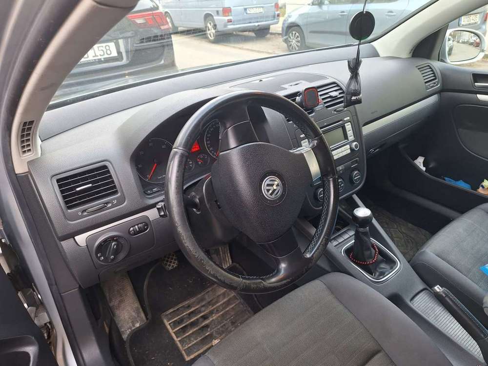 Volkswagen Golf 1.9 TDI Tour