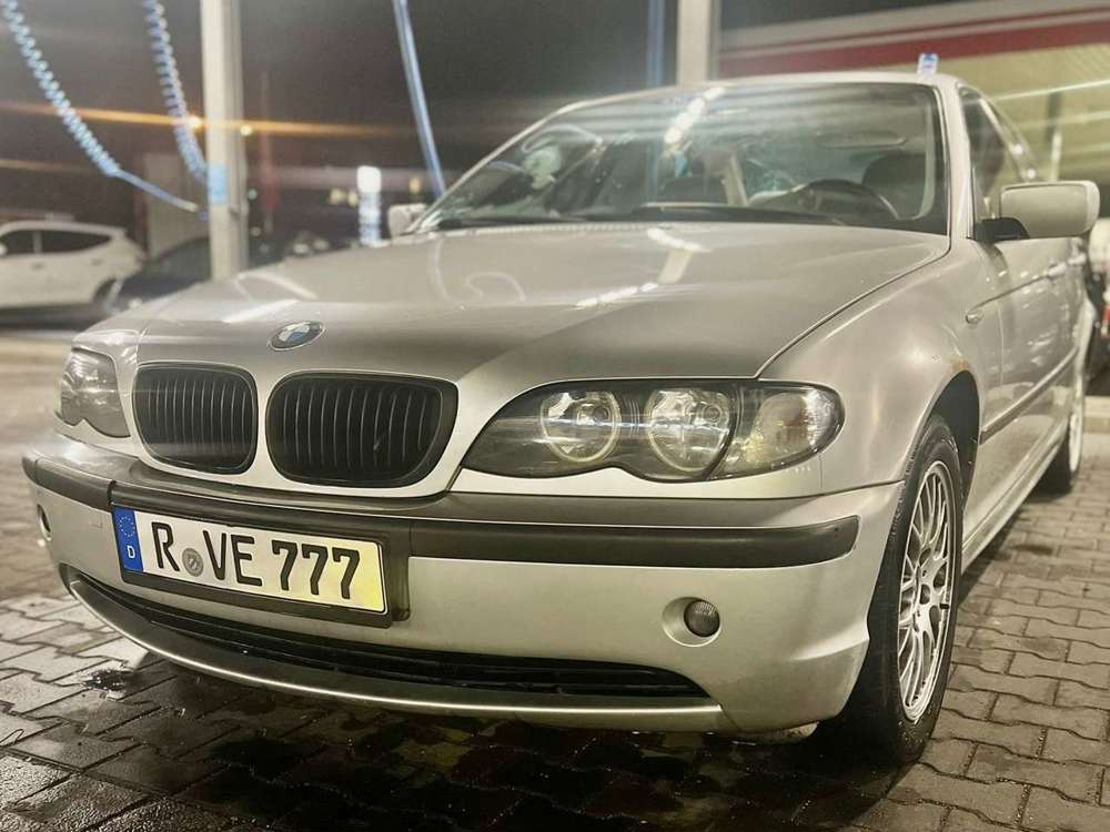 BMW 320 320i
