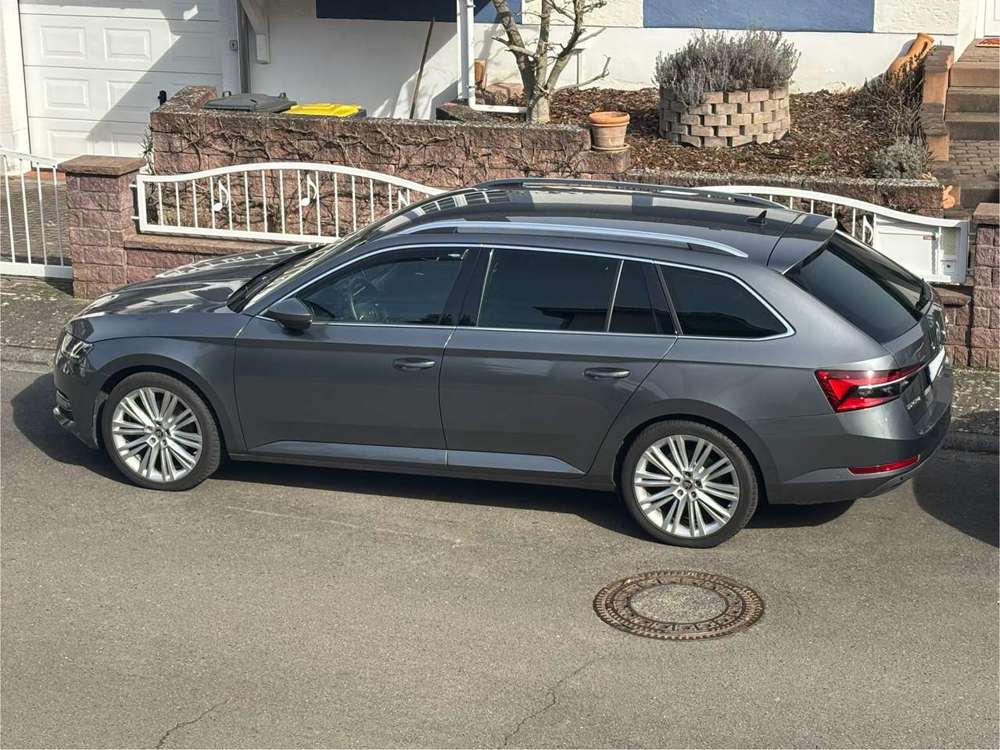 Skoda Superb Combi 2.0 TSI DSG Style