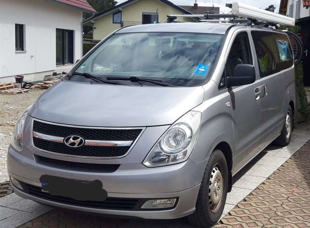 Hyundai H-1 H-1 2.5 CRDi Travel Classic