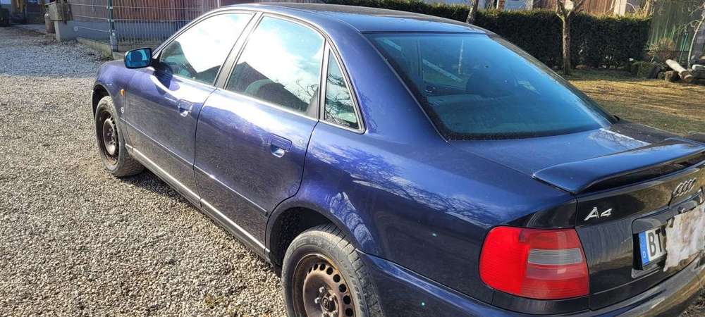 Audi A4 A4+1.6