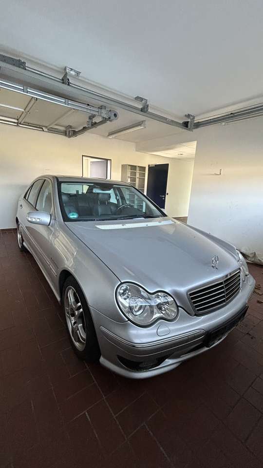 Mercedes-Benz C 32 AMG