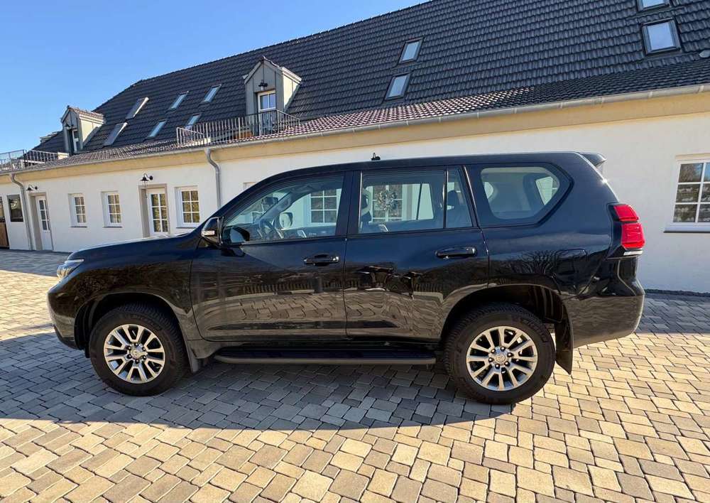 Toyota Land Cruiser Land Cruiser 2.8 D-4D Automatik