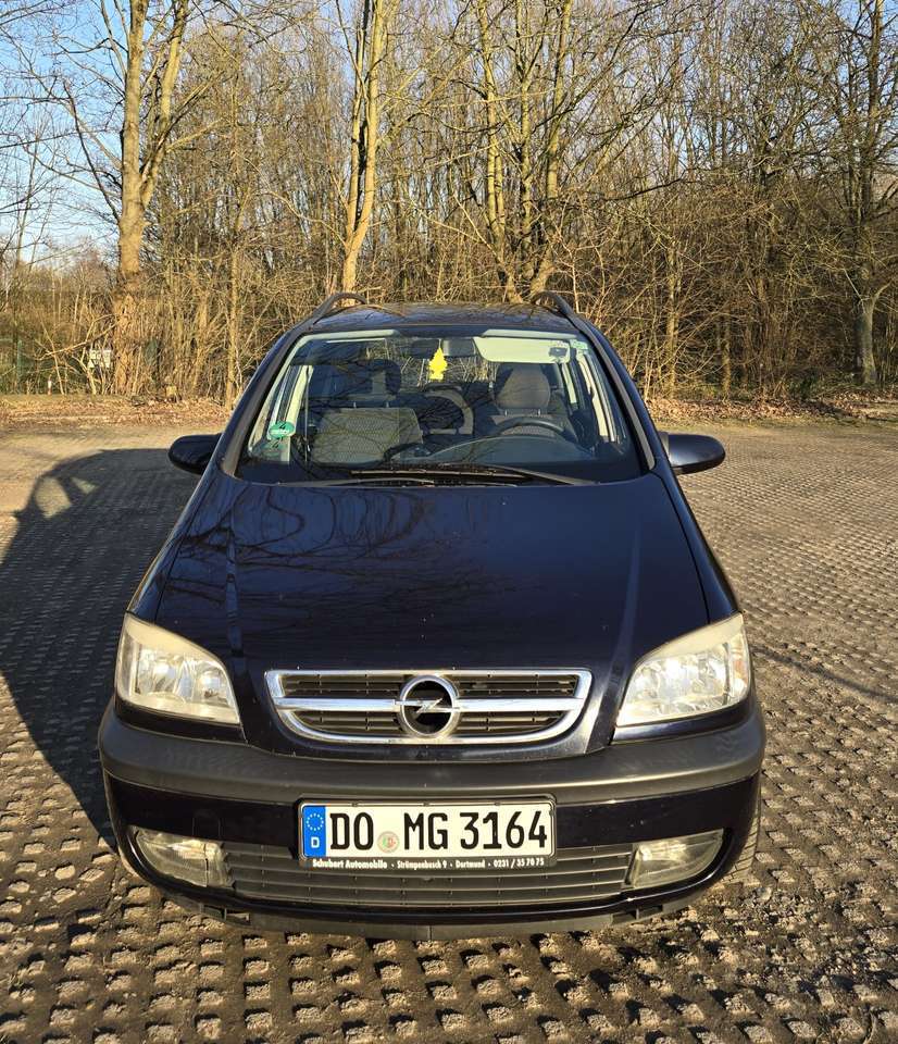 Opel Zafira 2.2 DTI Njoy